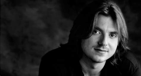 Remembering Mitch Hedberg On The 10th Anniversary Of His Death.